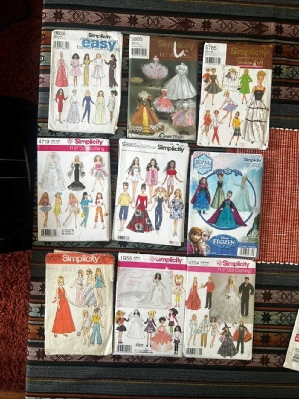 Vintage Barbie/Doll Clothing Patterns. To be auctioned LIVE. See details below.